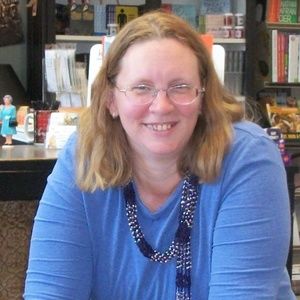 Meet your Posher, Adrienne